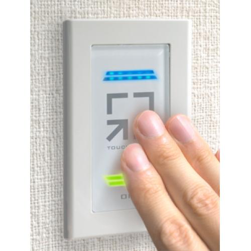 パネルにタッチするだけで出力する、静電容量式タッチセンサー TSW-2