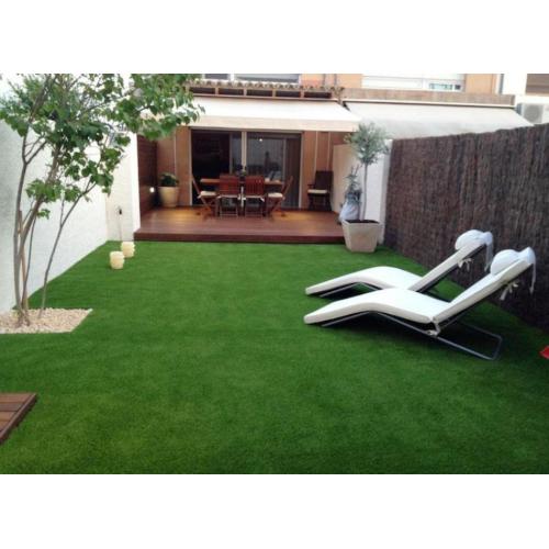 高品質人工芝（サイロン）の取扱い