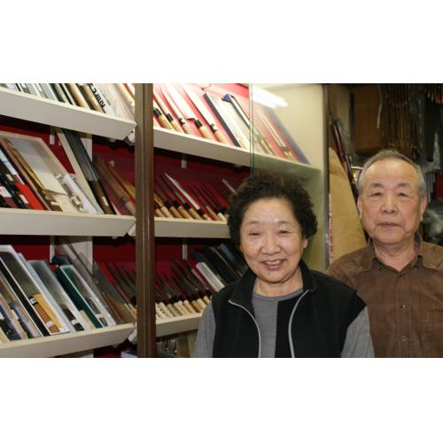 刃物のプロの知識と技術で手入れの行き届いた包丁は一生物。