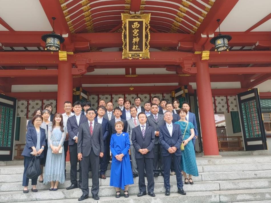 創立五十周年を迎えました