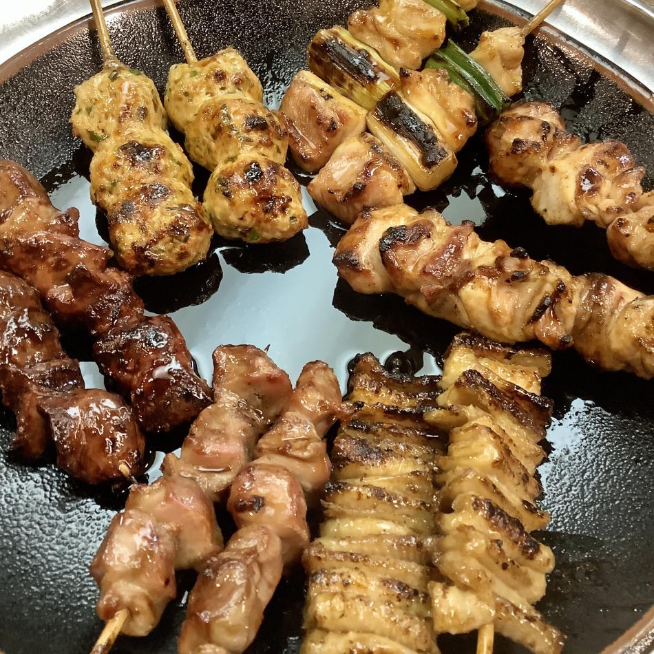 のんちゃん秘伝のタレ焼き　焼き鳥（おまかせ串10本セット等お持ち帰りも好評です）