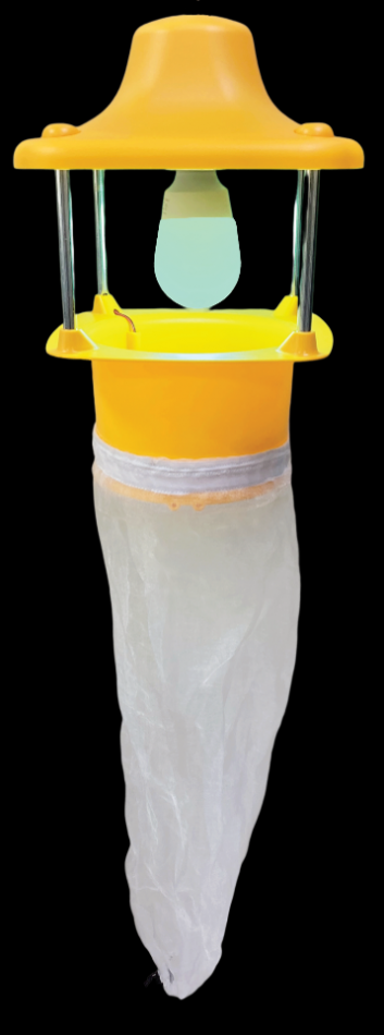 吸引式UV捕虫器「減農薬栽培に貢献」