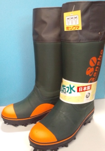 セール実施中！ミツウマ　岩礁80型スパイク長靴　！！