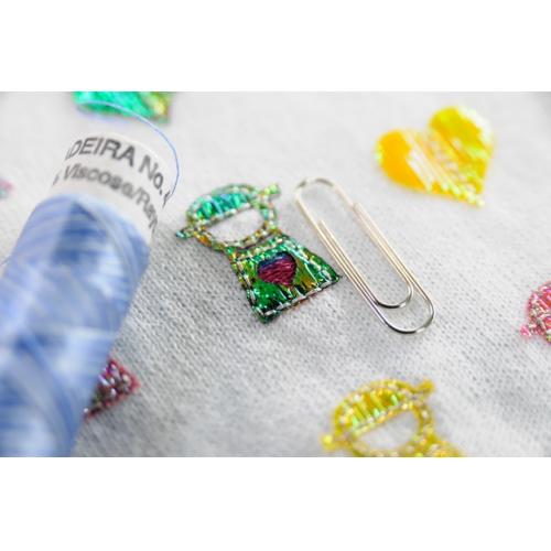 レーザーカットアップリケ刺繍