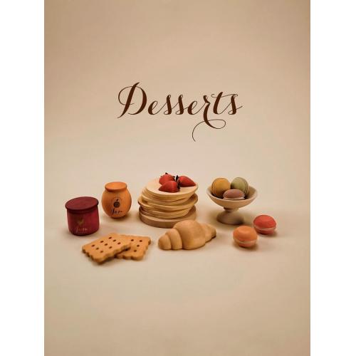 Wooden Play Food Set / Desserts