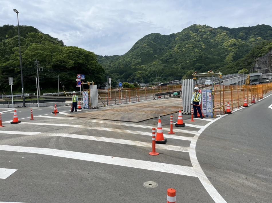国道警備